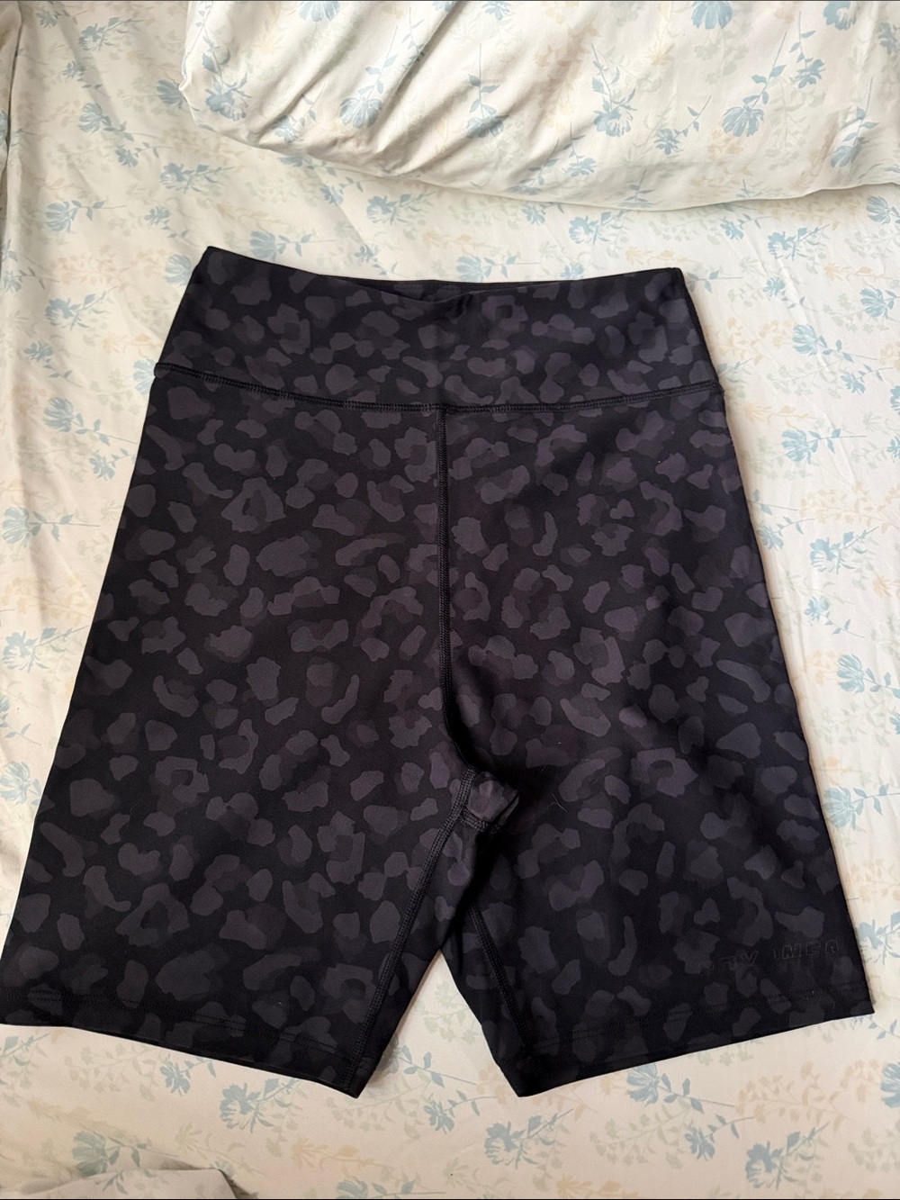 White Fox Boutique Black Leopard-Print Bike Shorts